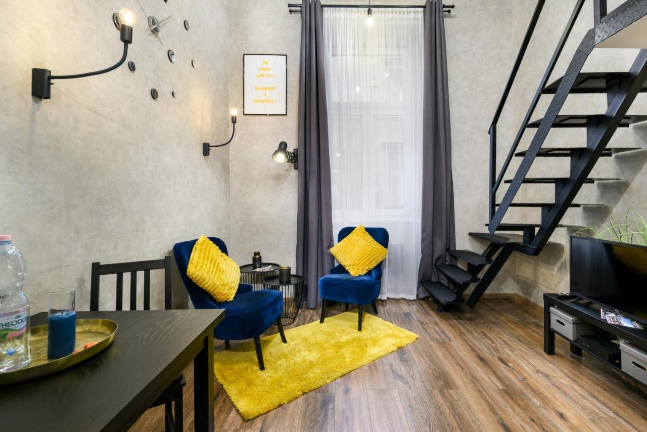 Luxury Apartment In The City Center With Parking Budapesta Exterior foto